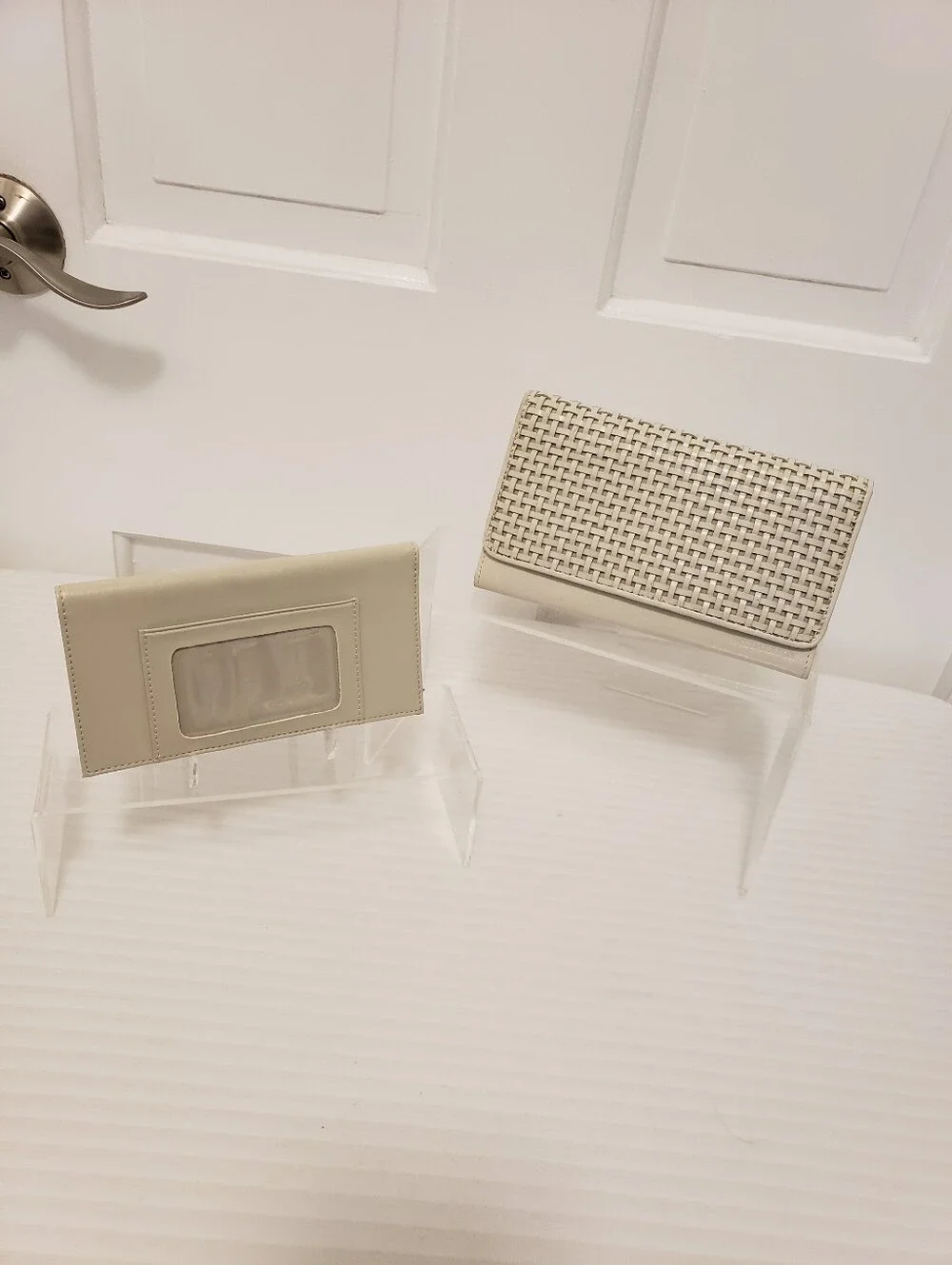 Medallion WOVEN Leather Wallet & Checkbook Cover Set Bone In Color